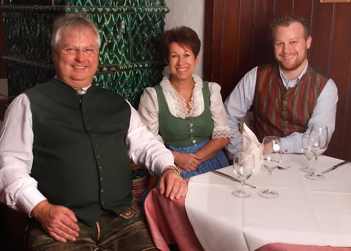 Gasthof Zum Hirschen Hotel Altaussee